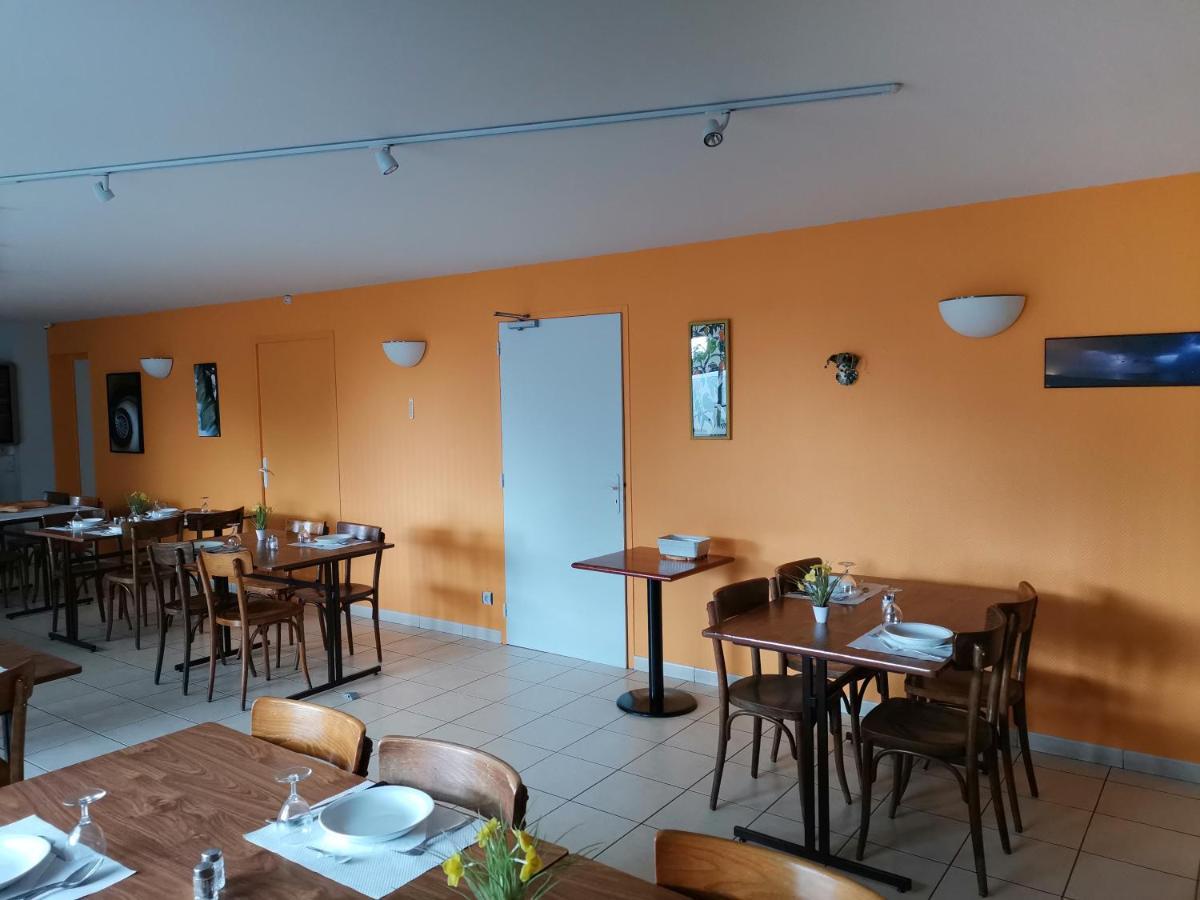 Hotel Bar Des Arenes Pontonx-sur-l'Adour Ngoại thất bức ảnh